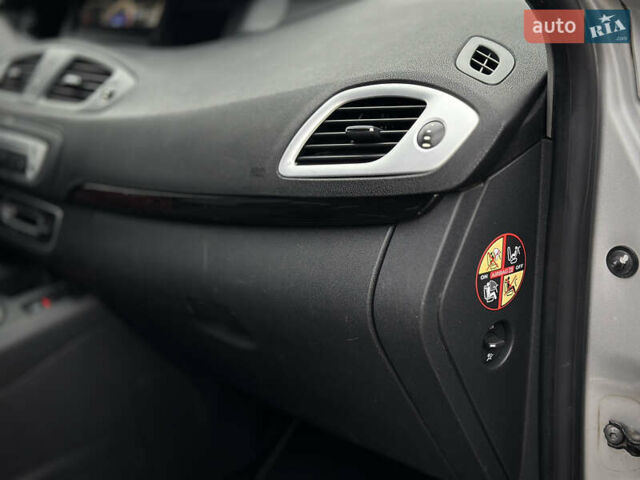 Сірий Рено Сценік, об'ємом двигуна 1.5 л та пробігом 292 тис. км за 7700 $, фото 63 на Automoto.ua
