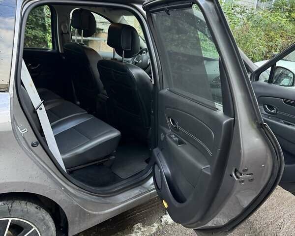 Сірий Рено Сценік, об'ємом двигуна 1.6 л та пробігом 89 тис. км за 8600 $, фото 10 на Automoto.ua