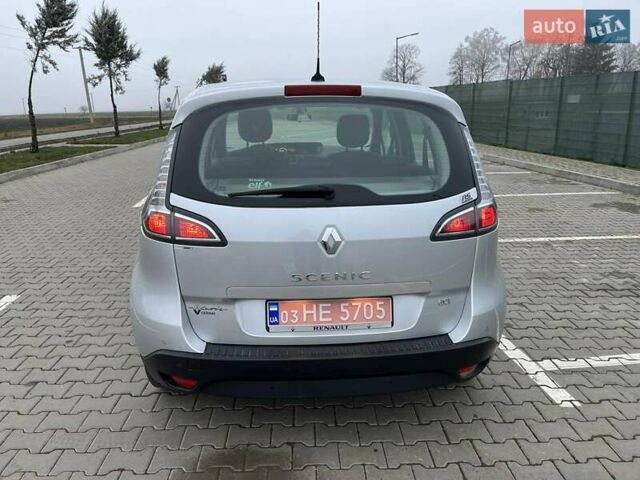 Серый Рено Сценик, объемом двигателя 1.5 л и пробегом 268 тыс. км за 7900 $, фото 4 на Automoto.ua