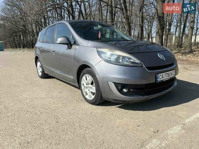 Серый Рено Сценик, объемом двигателя 1.46 л и пробегом 358 тыс. км за 6500 $, фото 20 на Automoto.ua