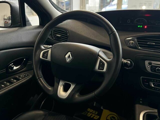 Сірий Рено Сценік, об'ємом двигуна 1.6 л та пробігом 231 тис. км за 8700 $, фото 10 на Automoto.ua