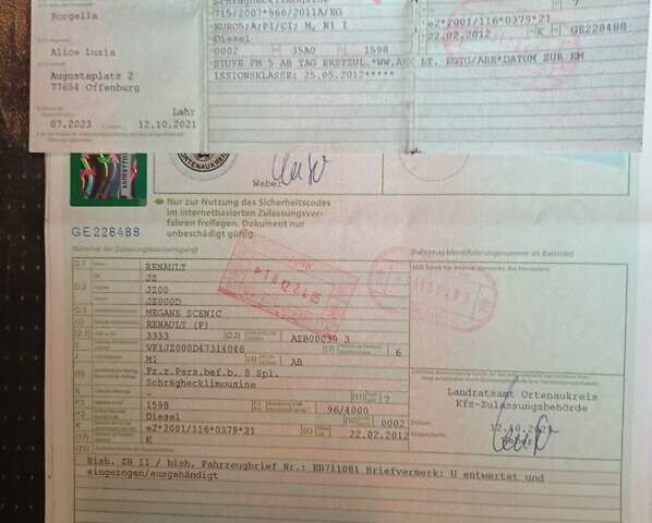 Серый Рено Сценик, объемом двигателя 1.6 л и пробегом 174 тыс. км за 8500 $, фото 22 на Automoto.ua