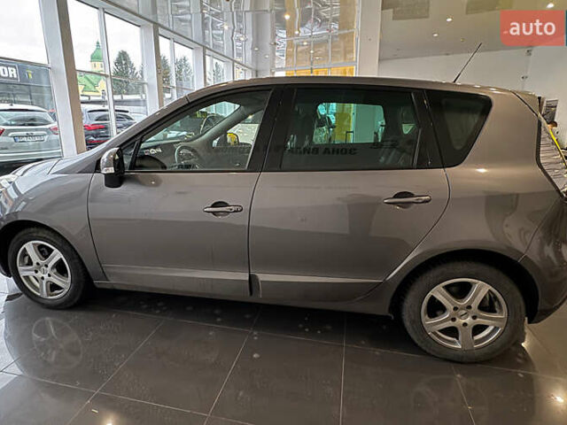 Сірий Рено Сценік, об'ємом двигуна 1.6 л та пробігом 231 тис. км за 8700 $, фото 3 на Automoto.ua