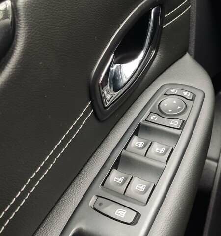 Серый Рено Сценик, объемом двигателя 1.46 л и пробегом 221 тыс. км за 7700 $, фото 3 на Automoto.ua