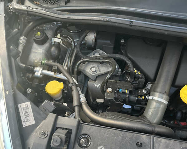 Серый Рено Сценик, объемом двигателя 1.46 л и пробегом 322 тыс. км за 7800 $, фото 9 на Automoto.ua