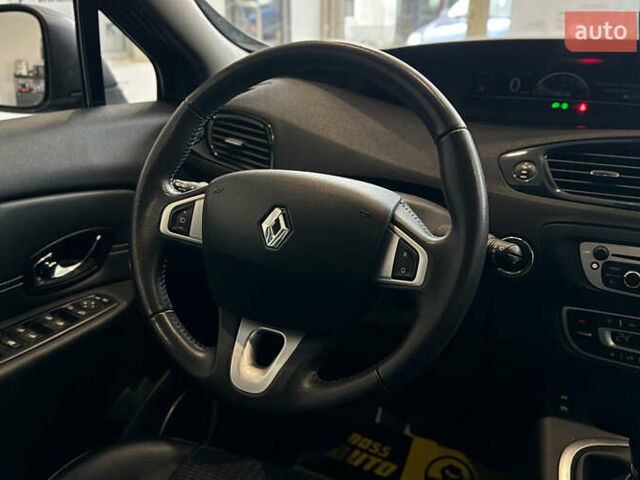 Сірий Рено Сценік, об'ємом двигуна 1.6 л та пробігом 231 тис. км за 8700 $, фото 10 на Automoto.ua