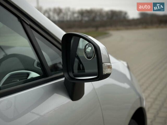 Сірий Рено Сценік, об'ємом двигуна 1.5 л та пробігом 292 тис. км за 7700 $, фото 21 на Automoto.ua