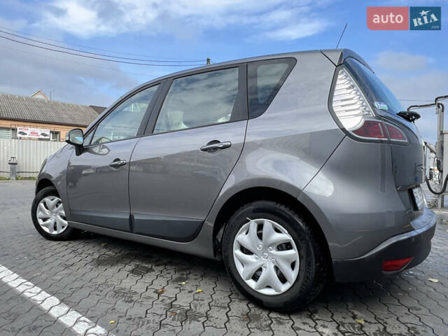 Серый Рено Сценик, объемом двигателя 1.6 л и пробегом 186 тыс. км за 7300 $, фото 21 на Automoto.ua