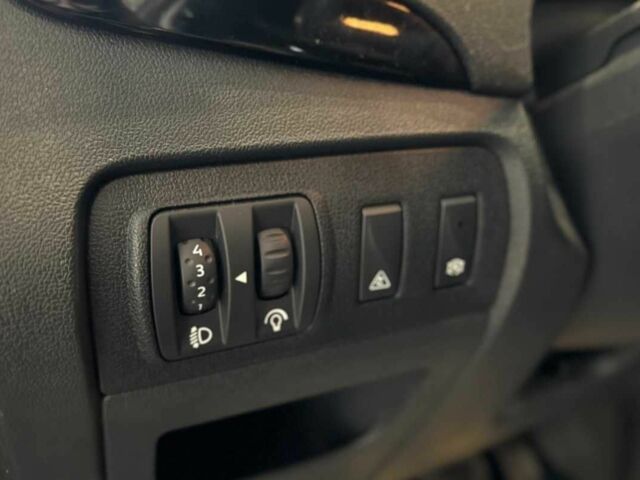 Сірий Рено Сценік, об'ємом двигуна 1.6 л та пробігом 231 тис. км за 8700 $, фото 12 на Automoto.ua