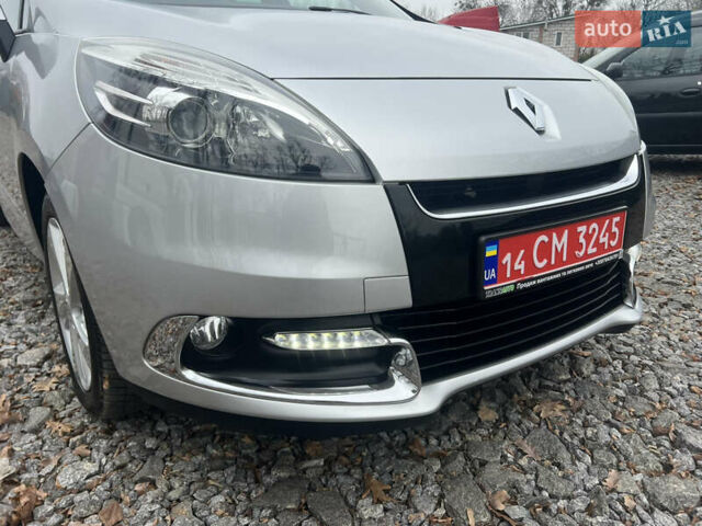 Сірий Рено Сценік, об'ємом двигуна 1.5 л та пробігом 230 тис. км за 8950 $, фото 8 на Automoto.ua