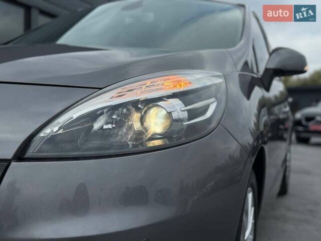 Рено Сценик 2012 в Ровно на Automoto.ua Серый Рено Сценик, объемом двигателя 1.46 л и пробегом 186 тыс. км за 8600 $, фото 10 на Automoto.ua