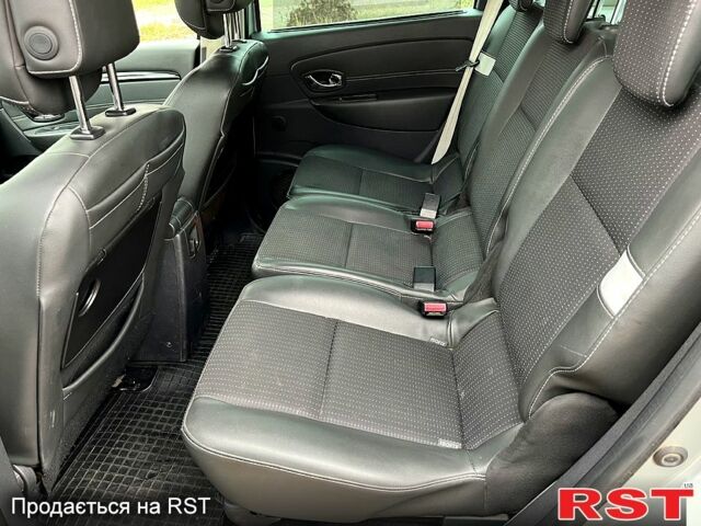 Серый Рено Сценик, объемом двигателя 1.2 л и пробегом 203 тыс. км за 7300 $, фото 9 на Automoto.ua