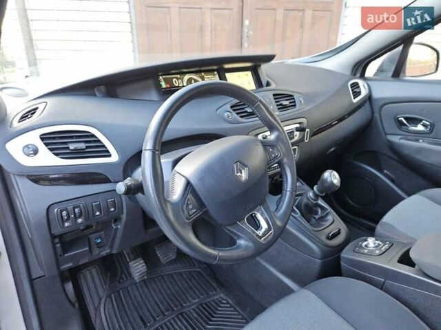 Серый Рено Сценик, объемом двигателя 1.2 л и пробегом 165 тыс. км за 6500 $, фото 12 на Automoto.ua