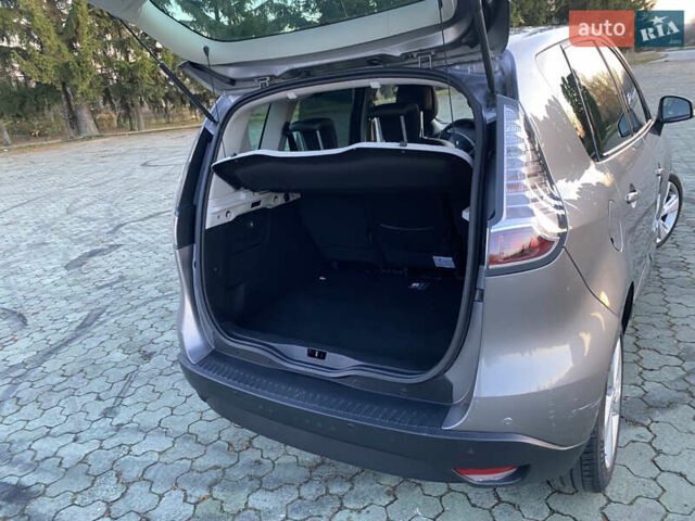 Серый Рено Сценик, объемом двигателя 1.46 л и пробегом 195 тыс. км за 8999 $, фото 18 на Automoto.ua