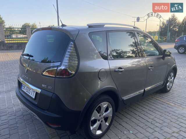 Серый Рено Сценик, объемом двигателя 1.5 л и пробегом 260 тыс. км за 11250 $, фото 4 на Automoto.ua