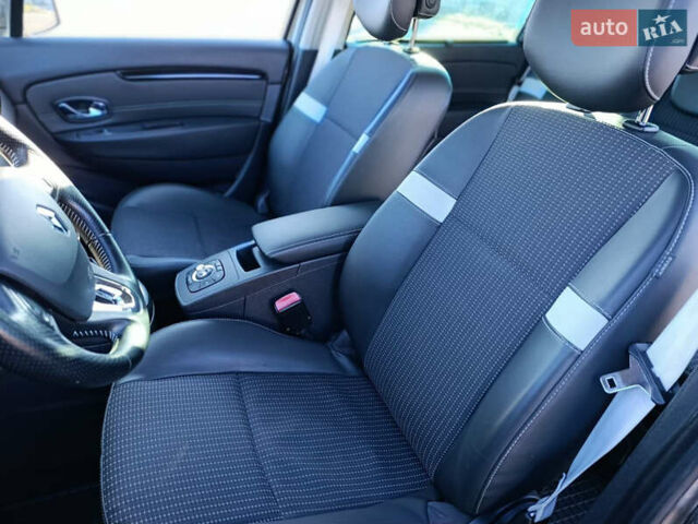 Сірий Рено Сценік, об'ємом двигуна 1.5 л та пробігом 237 тис. км за 8900 $, фото 17 на Automoto.ua