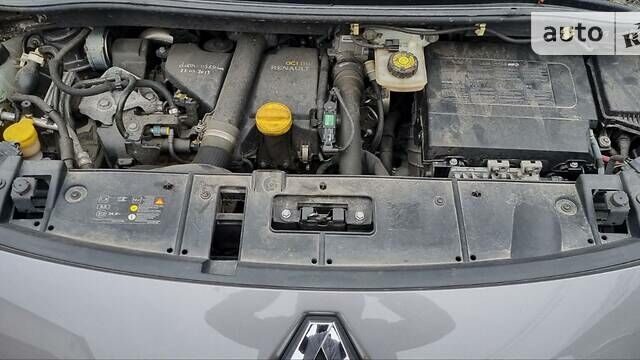 Сірий Рено Сценік, об'ємом двигуна 1.5 л та пробігом 148 тис. км за 9200 $, фото 12 на Automoto.ua