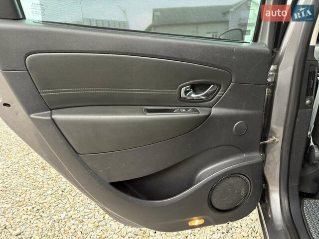 Серый Рено Сценик, объемом двигателя 1.5 л и пробегом 230 тыс. км за 8999 $, фото 19 на Automoto.ua