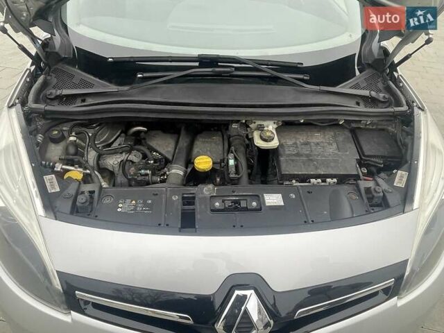 Серый Рено Сценик, объемом двигателя 1.46 л и пробегом 249 тыс. км за 7650 $, фото 21 на Automoto.ua