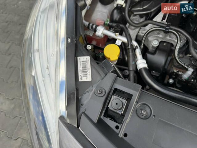 Серый Рено Сценик, объемом двигателя 1.5 л и пробегом 203 тыс. км за 9950 $, фото 44 на Automoto.ua