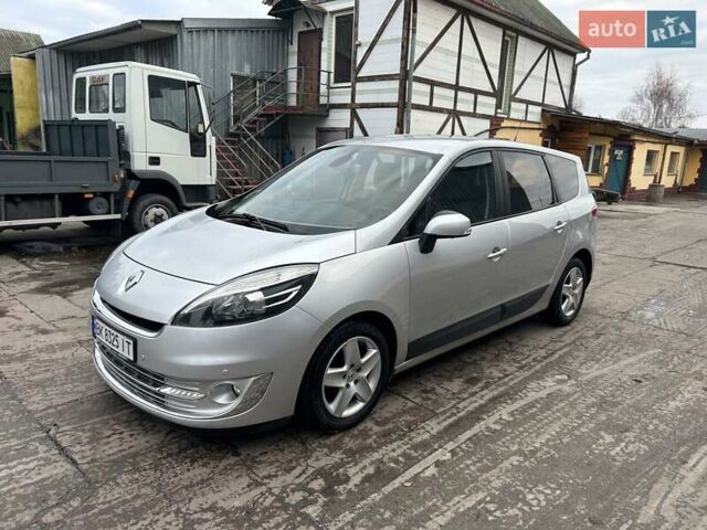 Сірий Рено Сценік, об'ємом двигуна 1.6 л та пробігом 254 тис. км за 8300 $, фото 1 на Automoto.ua