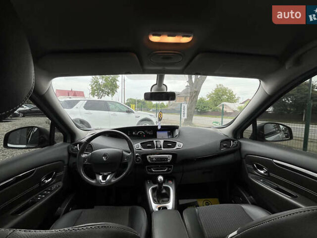 Сірий Рено Сценік, об'ємом двигуна 1.2 л та пробігом 157 тис. км за 8400 $, фото 19 на Automoto.ua