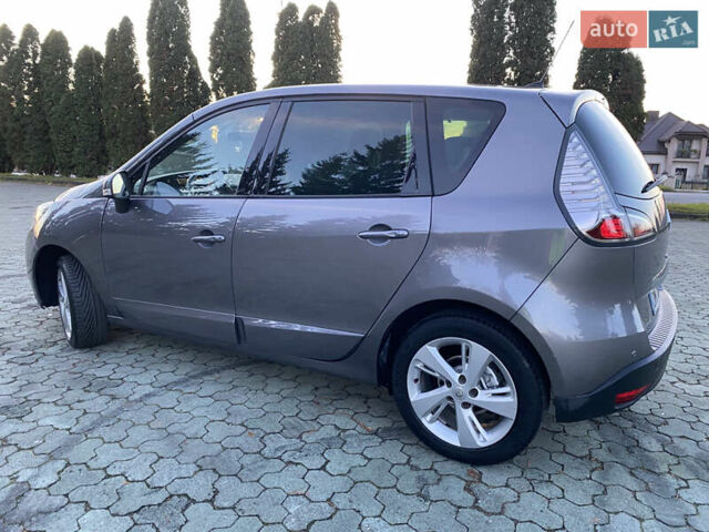 Серый Рено Сценик, объемом двигателя 1.46 л и пробегом 195 тыс. км за 8999 $, фото 6 на Automoto.ua