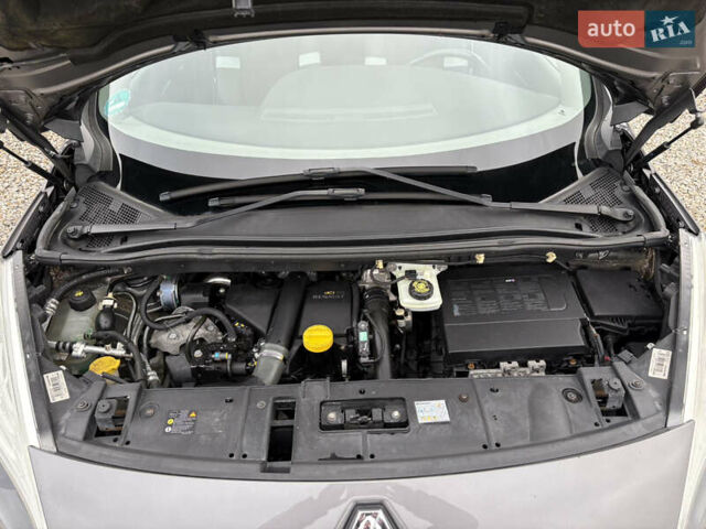 Серый Рено Сценик, объемом двигателя 1.5 л и пробегом 230 тыс. км за 8999 $, фото 28 на Automoto.ua