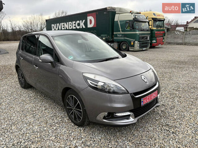 Серый Рено Сценик, объемом двигателя 1.5 л и пробегом 230 тыс. км за 8999 $, фото 7 на Automoto.ua