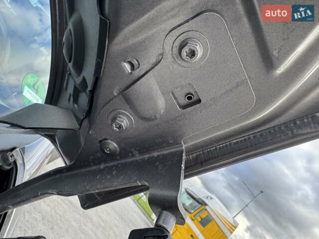 Серый Рено Сценик, объемом двигателя 1.5 л и пробегом 203 тыс. км за 9950 $, фото 46 на Automoto.ua