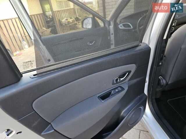 Серый Рено Сценик, объемом двигателя 1.2 л и пробегом 165 тыс. км за 6500 $, фото 20 на Automoto.ua