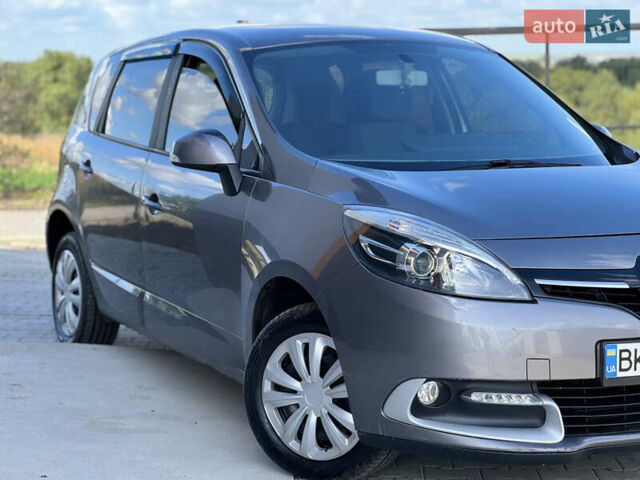 Серый Рено Сценик, объемом двигателя 1.5 л и пробегом 220 тыс. км за 7900 $, фото 8 на Automoto.ua