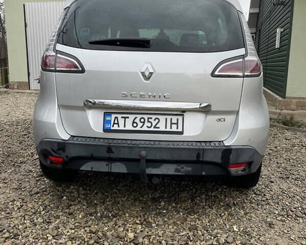 Серый Рено Сценик, объемом двигателя 1.46 л и пробегом 230 тыс. км за 9000 $, фото 5 на Automoto.ua