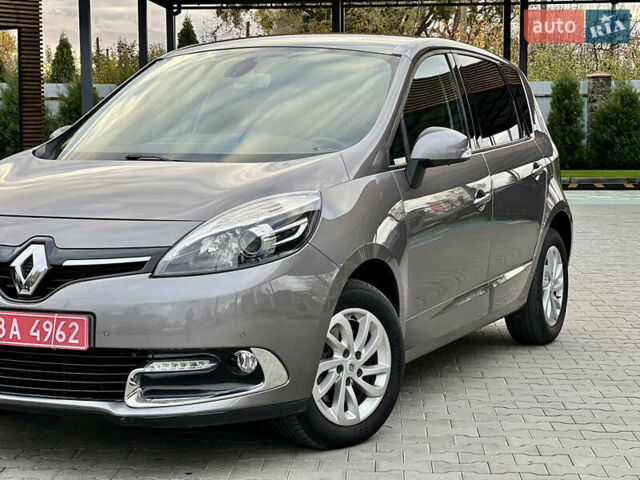 Серый Рено Сценик, объемом двигателя 1.5 л и пробегом 178 тыс. км за 10200 $, фото 6 на Automoto.ua