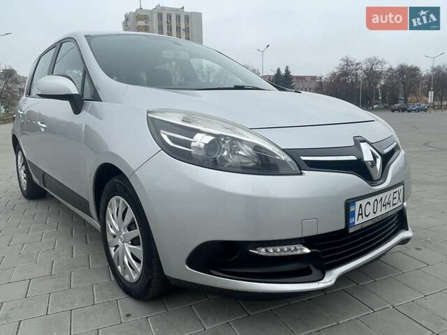 Серый Рено Сценик, объемом двигателя 1.46 л и пробегом 249 тыс. км за 7650 $, фото 9 на Automoto.ua
