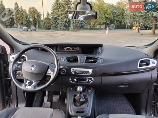 Сірий Рено Сценік, об'ємом двигуна 1.5 л та пробігом 235 тис. км за 8000 $, фото 19 на Automoto.ua