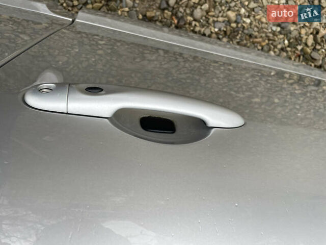 Серый Рено Сценик, объемом двигателя 1.46 л и пробегом 230 тыс. км за 9000 $, фото 18 на Automoto.ua