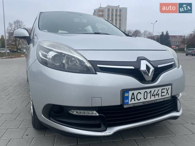 Серый Рено Сценик, объемом двигателя 1.46 л и пробегом 249 тыс. км за 7650 $, фото 1 на Automoto.ua