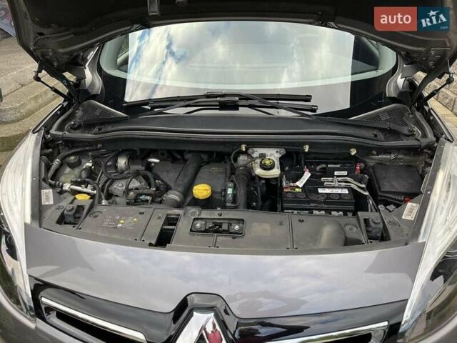Серый Рено Сценик, объемом двигателя 1.5 л и пробегом 187 тыс. км за 8700 $, фото 14 на Automoto.ua