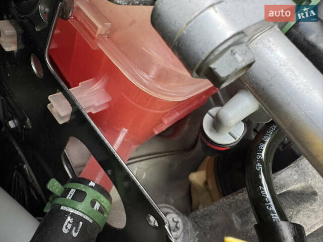 Серый Рено Сценик, объемом двигателя 1.5 л и пробегом 203 тыс. км за 9950 $, фото 43 на Automoto.ua