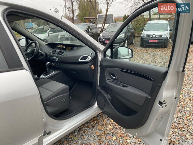 Серый Рено Сценик, объемом двигателя 1.5 л и пробегом 273 тыс. км за 7699 $, фото 24 на Automoto.ua