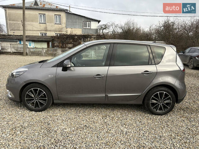 Серый Рено Сценик, объемом двигателя 1.5 л и пробегом 230 тыс. км за 8999 $, фото 2 на Automoto.ua