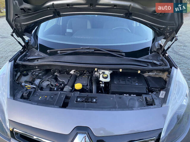 Серый Рено Сценик, объемом двигателя 1.46 л и пробегом 195 тыс. км за 8999 $, фото 26 на Automoto.ua