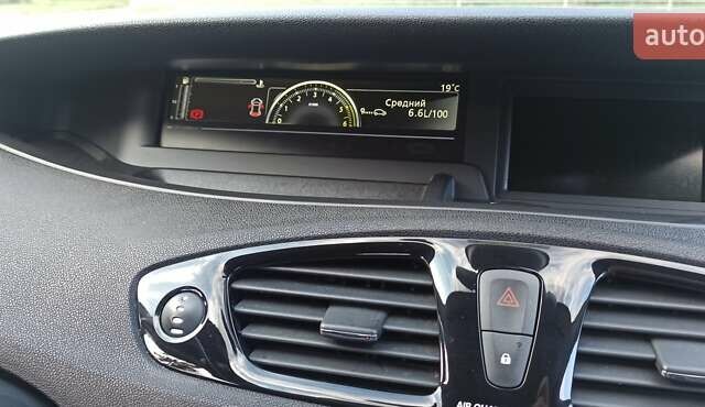 Сірий Рено Сценік, об'ємом двигуна 1.46 л та пробігом 211 тис. км за 9700 $, фото 18 на Automoto.ua