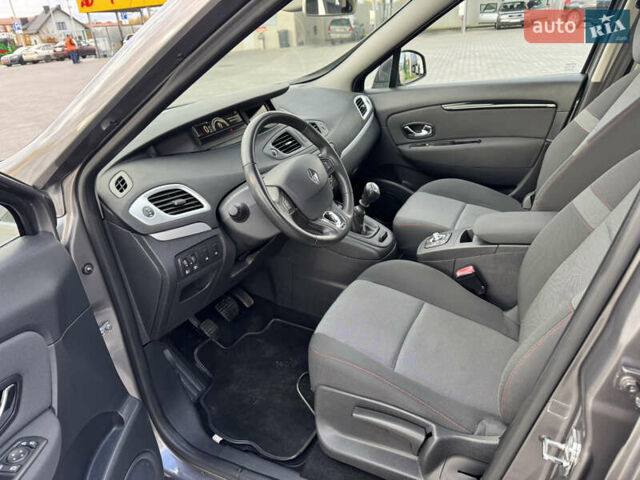 Серый Рено Сценик, объемом двигателя 1.5 л и пробегом 203 тыс. км за 9950 $, фото 24 на Automoto.ua