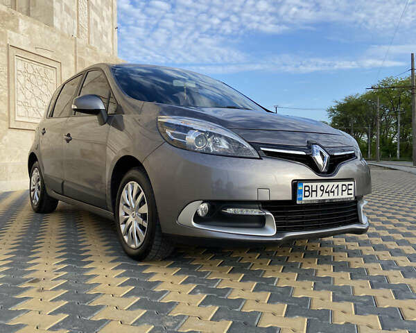 Сірий Рено Сценік, об'ємом двигуна 1.46 л та пробігом 155 тис. км за 8900 $, фото 2 на Automoto.ua