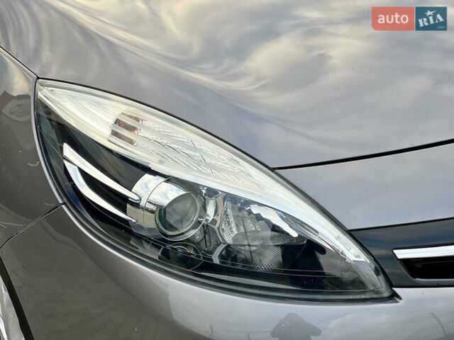 Серый Рено Сценик, объемом двигателя 1.5 л и пробегом 178 тыс. км за 10200 $, фото 15 на Automoto.ua