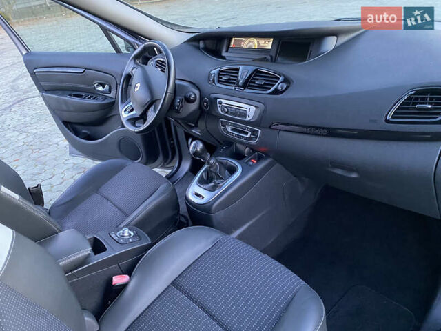 Серый Рено Сценик, объемом двигателя 1.46 л и пробегом 195 тыс. км за 8999 $, фото 32 на Automoto.ua