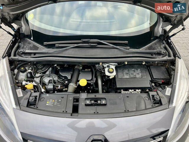 Серый Рено Сценик, объемом двигателя 1.5 л и пробегом 178 тыс. км за 10200 $, фото 54 на Automoto.ua