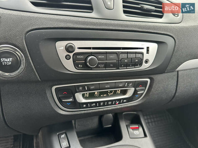 Сірий Рено Сценік, об'ємом двигуна 1.5 л та пробігом 181 тис. км за 9800 $, фото 38 на Automoto.ua